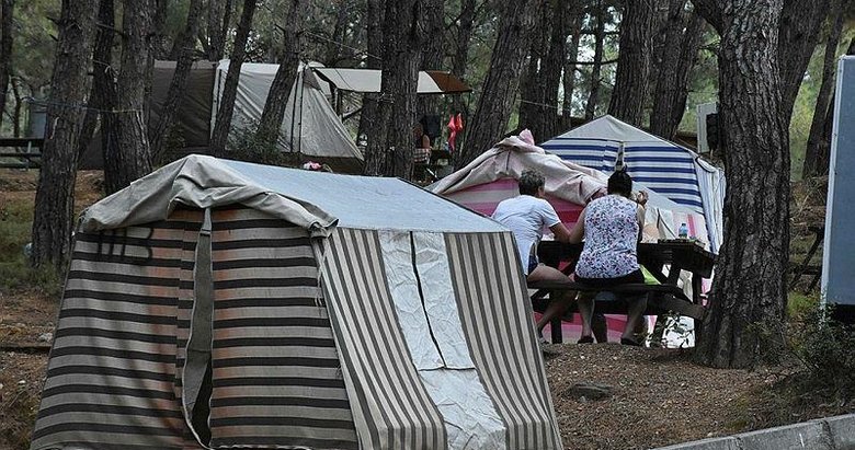 Bayram tatilinde çadır ve karavan tatiline yoğun ilgi
