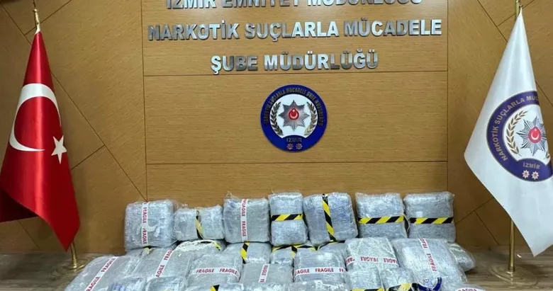 İzmir’de dev operasyon: 80 kiloluk uyuşturucu ele geçirildi