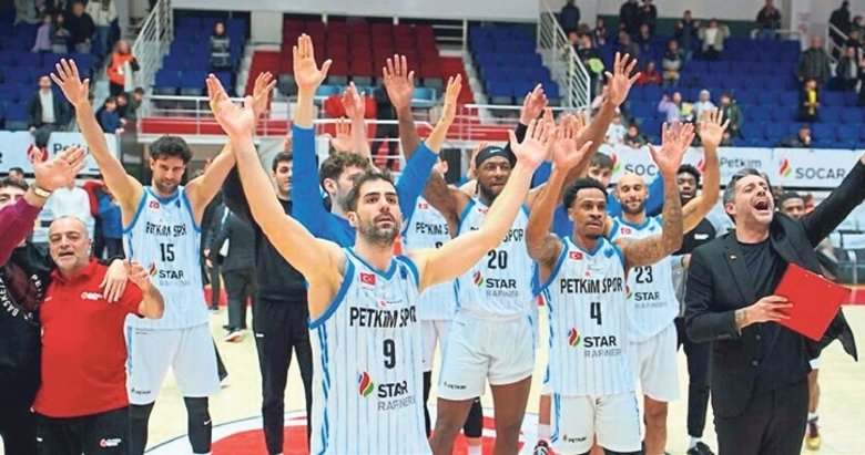 Aliağa Petkim’de çeyrek final sevinci