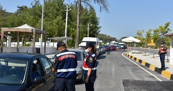 Manisa’da bayramlaşma törenleri yasaklandı