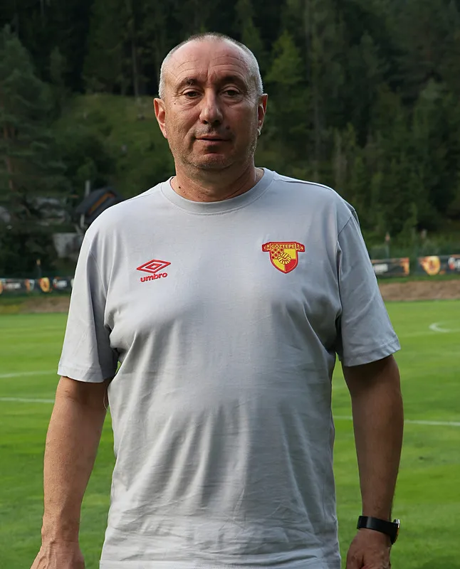 stoilovun-gozu-yuksekte-1784060980290.png