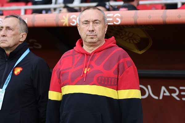 goztepenin-teknik-direktoru-stanimir-stoilovdan-taraftara-cagri-herkesi-gormek-istiyoruz-1772042706232.jpeg