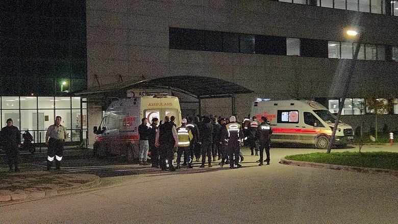 Son dakika: Yalova’da DEAŞ operasyonunda polise ateş açıldı: 7 polis yaralı