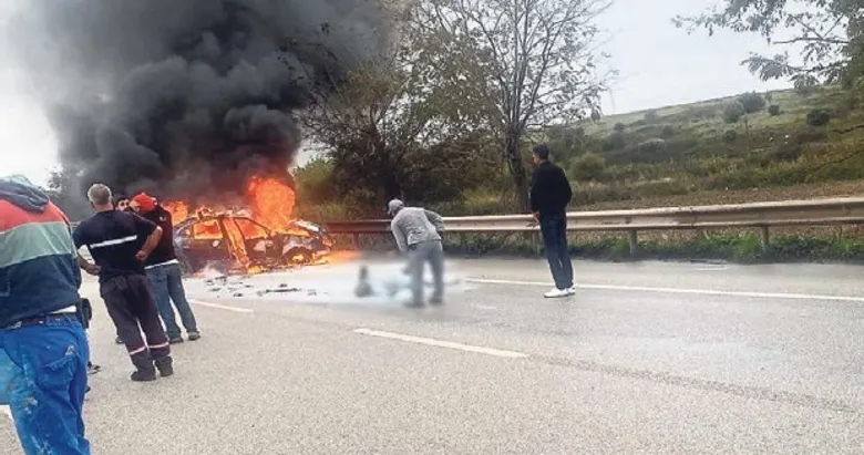 Kaza yapan araç alev aldı: 2 yaralı