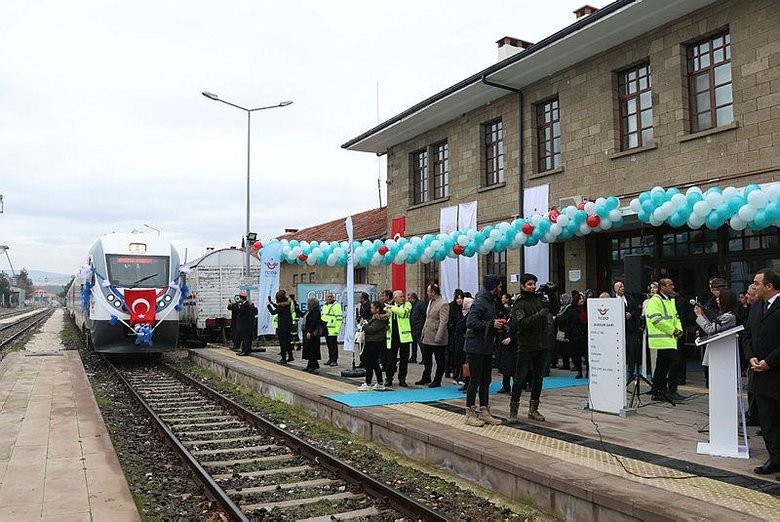 İzmir’e törenle uğurlandı! 15 yıl sonra ilk oldu