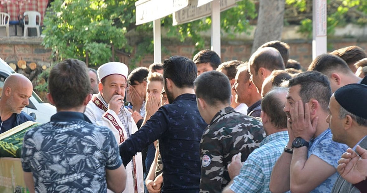 Bursa Da Travesti Dehseti Galeri Yeni Asir