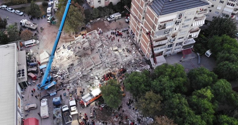 İzmir’de 15 kişinin öldüğü Doğanlar Apartmanı ile ilgili korkunç iddia: “Kat maliklerini ikna edemediğimiz için...