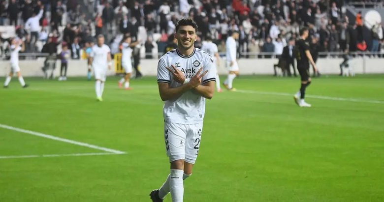 Altay’da Mehmet profesyonel yapılacak