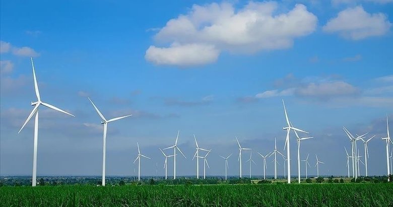 Bakan Bayraktar: Elektrik ihtiyacımızın yüzde 25’ini rüzgardan karşılamayı hedefliyoruz