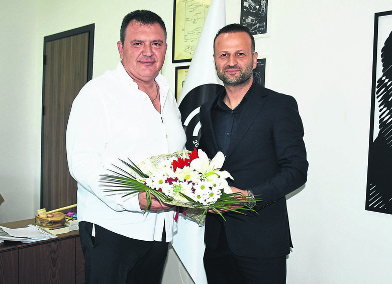 Ege’nin iki güzide kulübünün yöneticileri isyan etti: Hizmet yok köstek çok