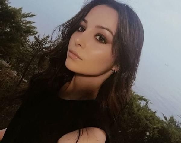 Evinin önünde bıçaklanarak katledilen Ceren Özdemir’in yürek burkan paylaşımı