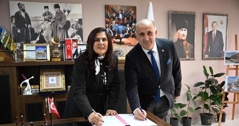 Aydın Büyükşehir’den milyarlık yatırım: İncirliova’ya meydan ve otopark kazandırılacak