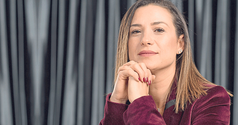 Kadınları istifaya zorluyor