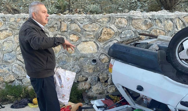 Emniyet kemeri hayat kurtardı: Hurdaya dönen araçtan burunları bile kanamadı