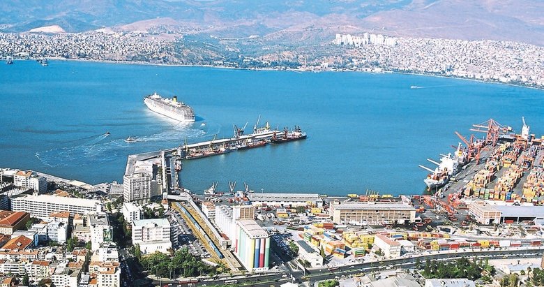 İzmir’de liman tartışması