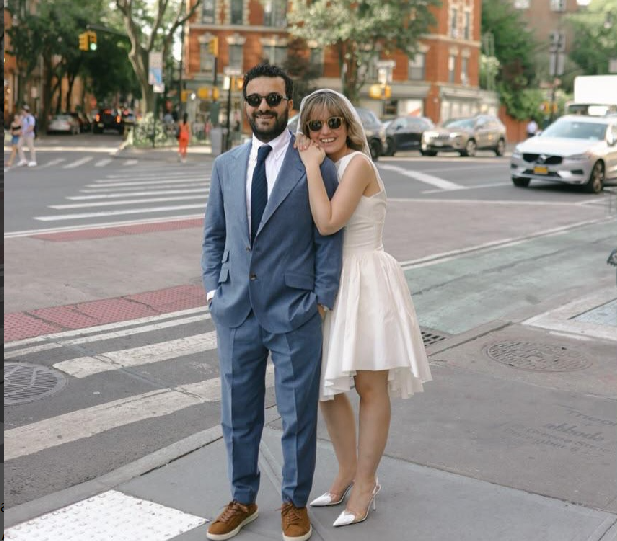 new-yorkta-dunyaevine-girdi-hasan-can-kayadan-nikah-paylasimi-1780729972750.png