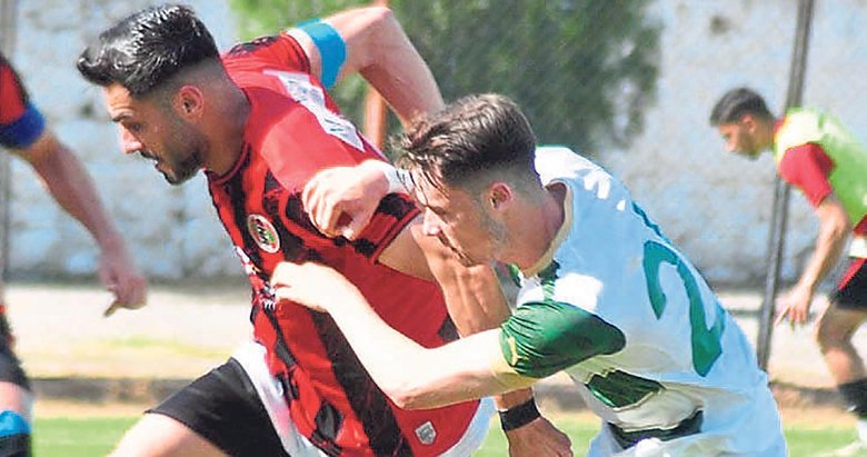 Efeler turladı