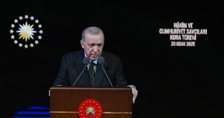 Başkan Erdoğan: Türk yargısına kimse ayar veremez