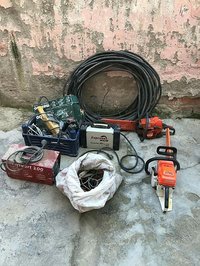 Hırsızlar sanayi kablosu ve zeytinyağıyla yakalandı