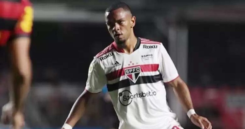 Göz-Göz’e yeni sambacı