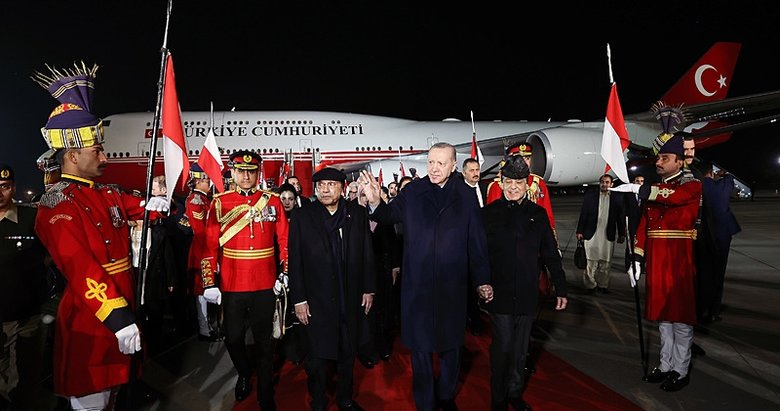 Başkan Erdoğan, Pakistan’da törenle karşılandı