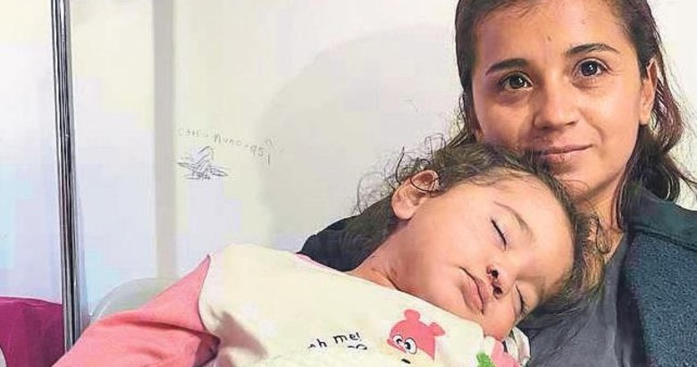 Boğazına fındık kaçan Lina son anda kurtarıldı