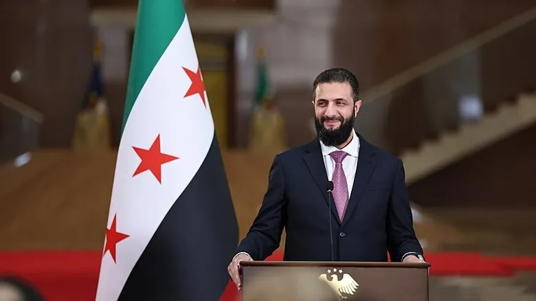 suriye-cumhurbaskani-saradan-yaptirim-aciklamasi-baskan-erdogan-yaptirimlarin-kaldirilmasi-icin-devreye-girdi-1785142103628.jpeg