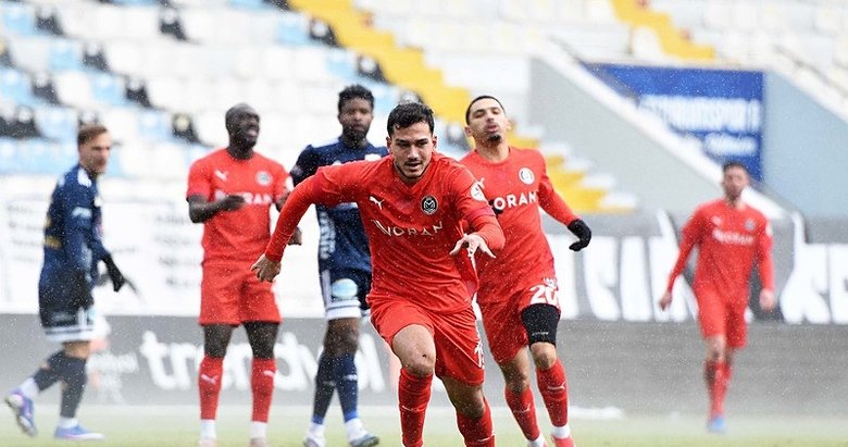 Manisa FK dondu kaldı