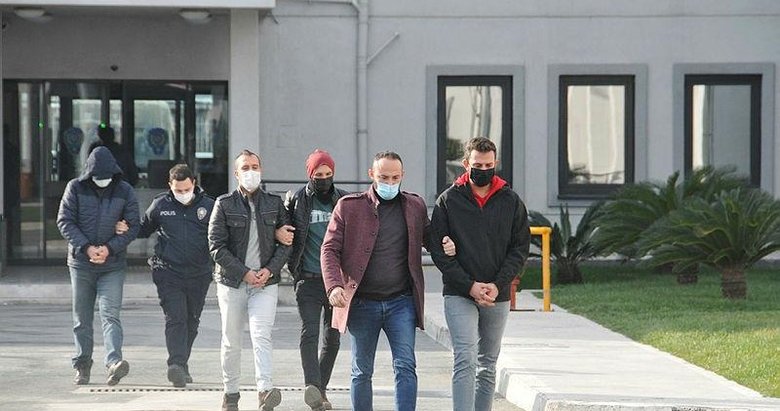 FETÖ’nün TSK yapılanmasına yönelik İzmir merkezli operasyonda tutuklu sayısı 111’e yükseldi