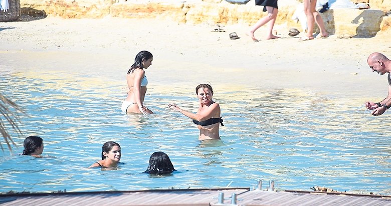 Tüm gözler 44’lük Ece’nin üzerindeydi