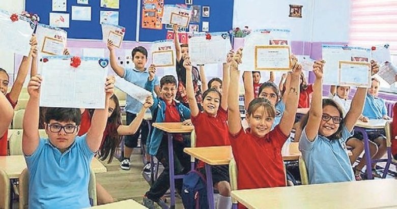 20 milyonu aşkın öğrenci için bugün son ders zili