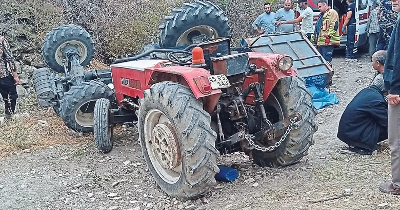Traktör kazaları 4 can aldı