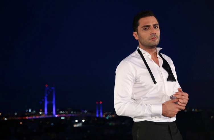 Umreye giden Yaşar İpek paylaşımıyla tüm dikkatleri üzerine çekti