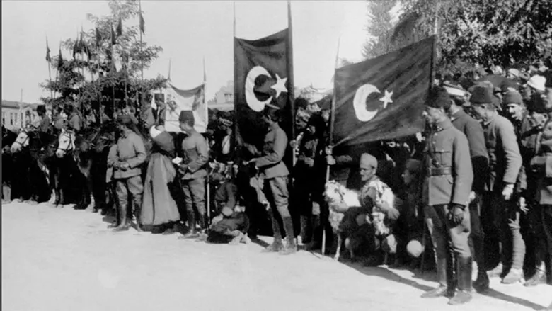 yoruk-ali-efe-kimdir-aydindan-yukselen-ve-isgalcilere-ilk-darbeyi-vuran-efsane-efe-1786978314217.png