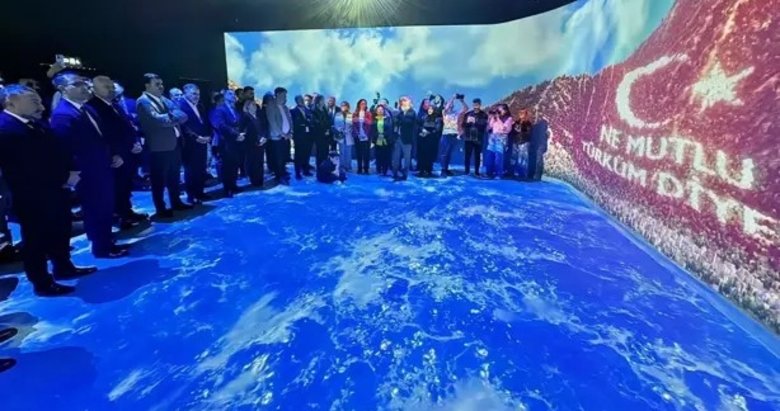 Menemen Dijital Deneyim Merkezi hizmete açıldı