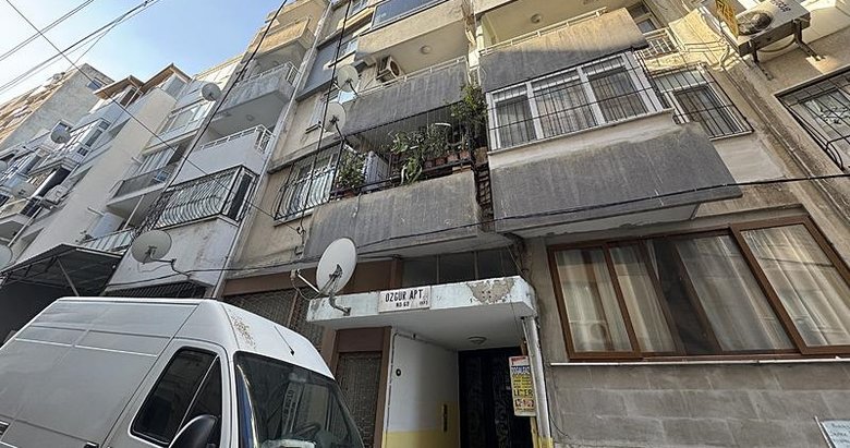 İzmir’deki tüyler ürperten olayda yeni detaylar! Komşular: Huzurevine yatırıldı sanıyorduk