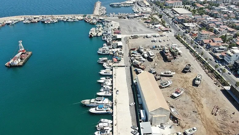 İzmir’de ’Vira Bismillah’ heyecanı! Balıkçılar bu günü bekliyor