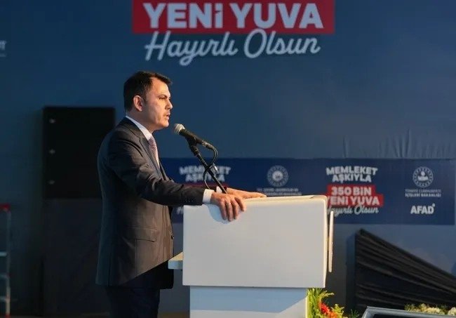 adiyamanda-350-bininci-konut-teslim-toreni-bakan-kurum-sehirlerimizi-yeniden-ayaga-kaldirdik-1763217969776.jpeg