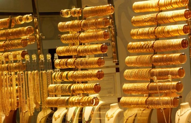 Altın fiyatları ne kadar? 25 Nisan gram altın, çeyrek altın, yarım altın fiyatları...