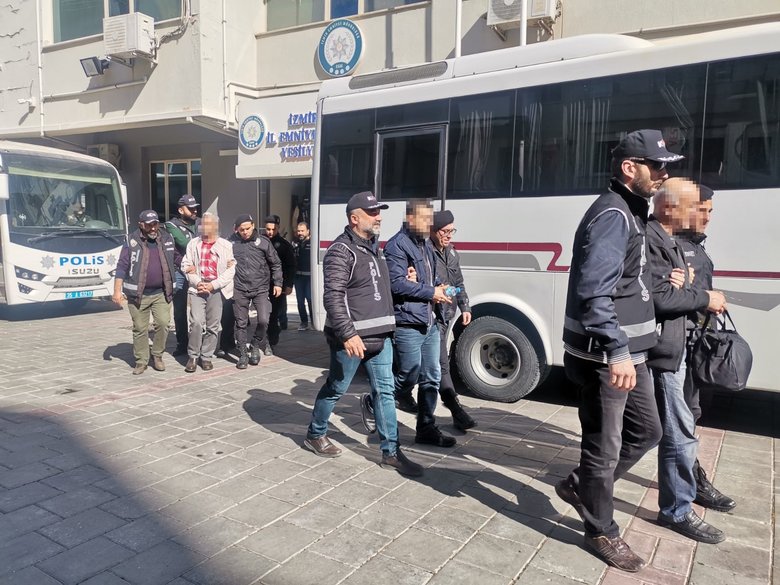 Gazi Turgut Aslan Operasyonu’nda yakalanmışlardı... FETÖ’nün mahrem kuryeleri adliyede!
