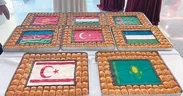 ’Baklavaki’ye kızdı: Dünyanın en büyük baklavasını yaptı
