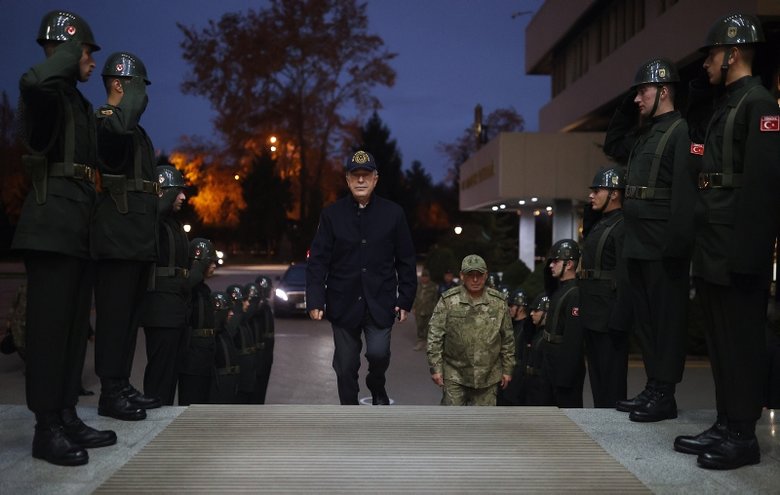 Milli Savunma Bakanı Hulusi Akar: Terörü kaynağında yok ediyoruz