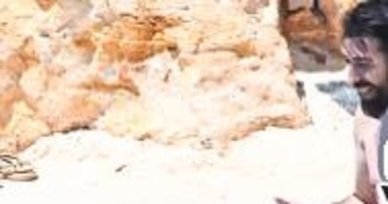 Sevgilisini suya sokmakta zorlandı