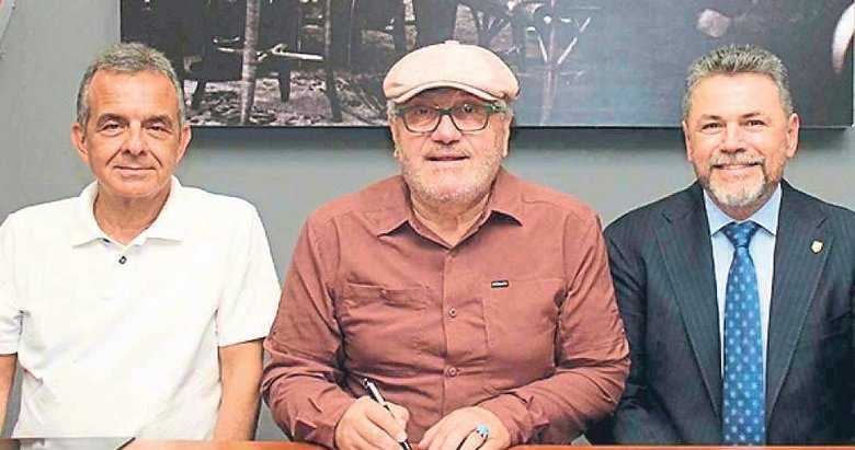 KSK şampiyonları aldı
