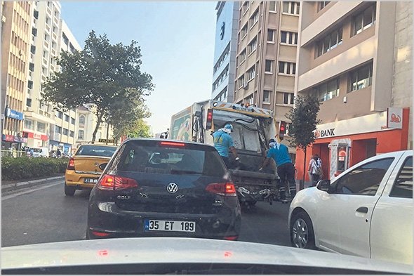 https www yeniasir com tr izmir 2017 08 15 plaj rezaletinin tablosu
