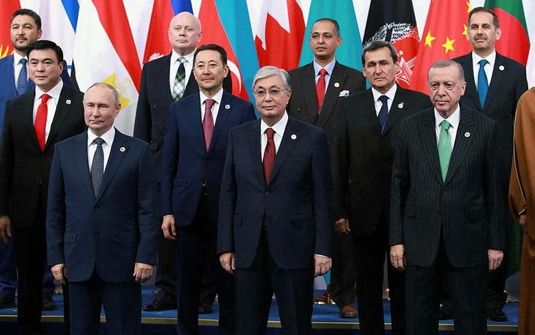 Başkan Erdoğan’dan Kazakistan dönüşü çarpıcı mesajlar: Asgari ücret açıklaması