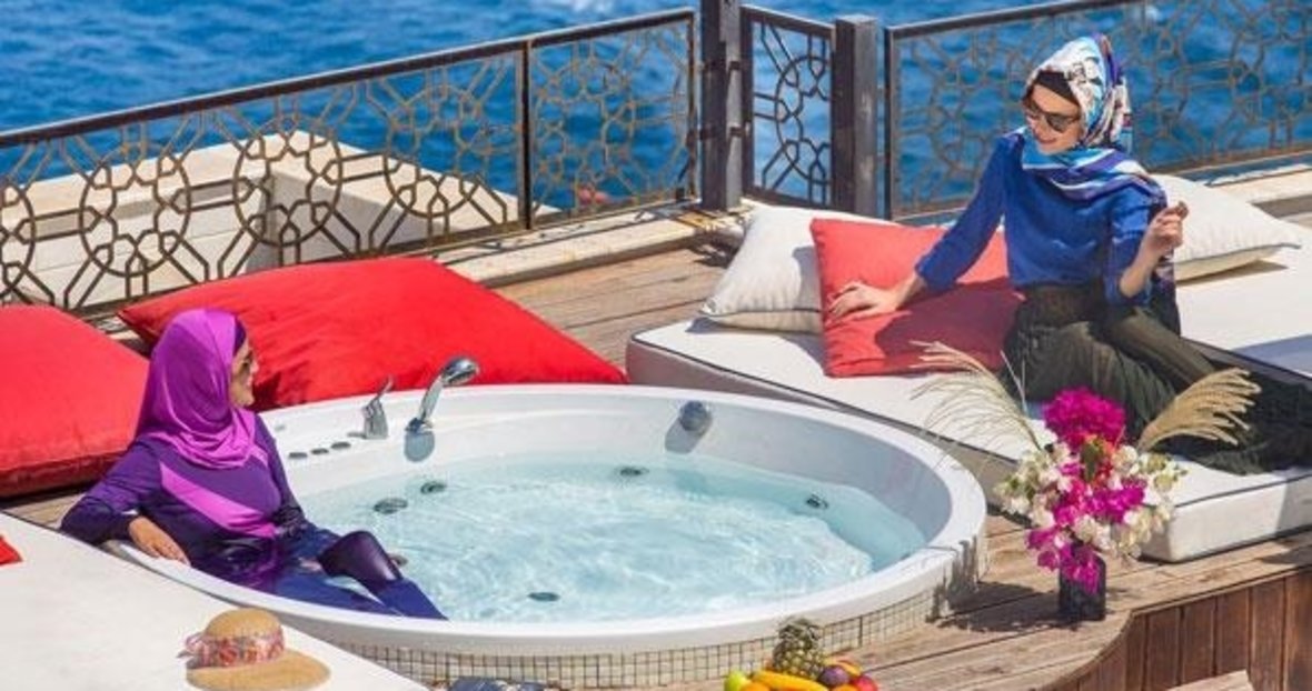 Bodrum Da Tatil Icin Para Odediler Otele Gidince Buyuk Soku Yasadilar