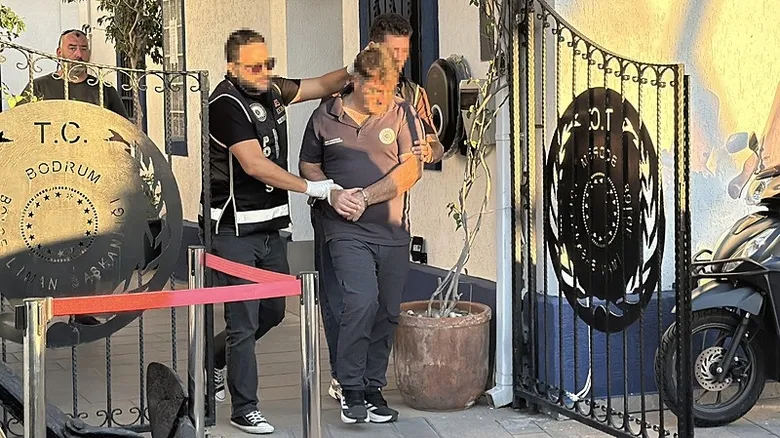 Bodrum’da rüşvet operasyonu! Seri numaralı paralar ele verdi! Bölge Liman Başkanı suçüstü yakalandı