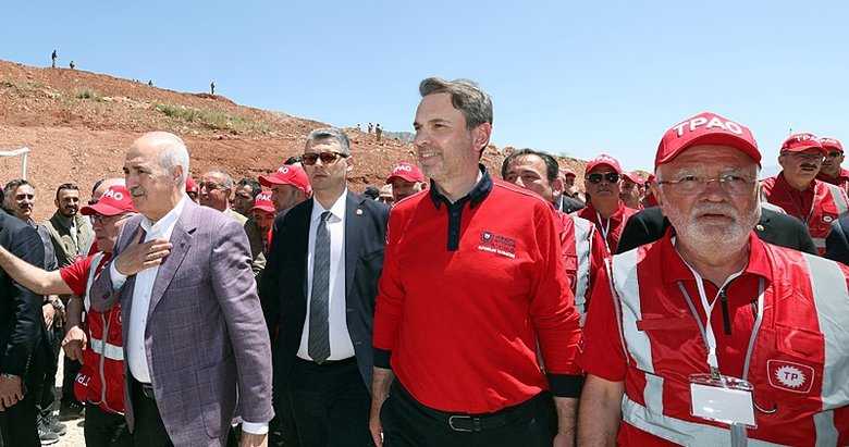 Bakan Bayraktar Gabar’da açıkladı: 41 milyon varil petrol keşfettik