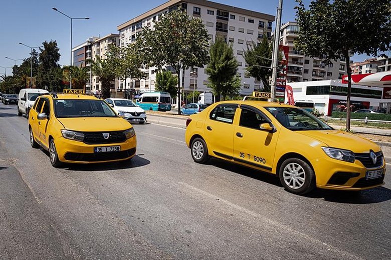 İzmir’de taksi indi-bindi ücretleri ne kadar oldu?